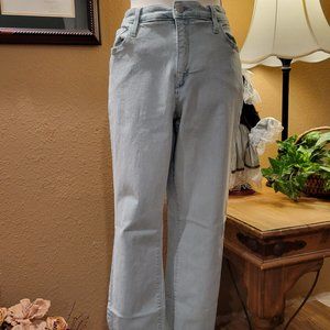 Universal Thread, light green, cropped jean (ankle) , size 14/32R